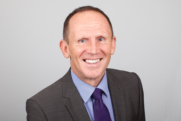Clive Rossin headshot